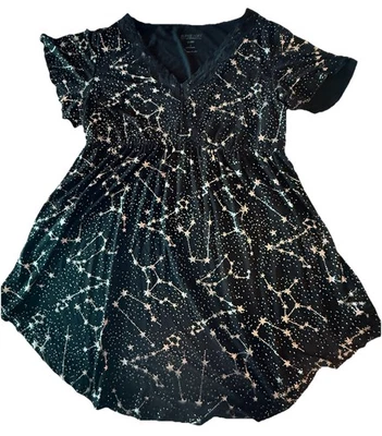 Vestido para dormir Torrid súper suave Sleep Constellation Star manga corta talla 2X Foto 1 de 4