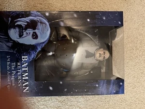 FIGURA NECA BATMAN DEVUELVE EL PINGÜINO ESCALA 1/4 - Imagen 1 de 5