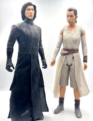 Figura de acción Jakks Star Wars Kylo Ren vs. Rey 18" Starkiller Base Showdown Foto 1 de 4