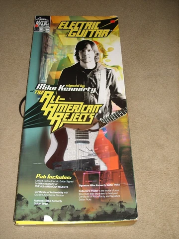 MIKE KENNERTY OF THE ALL AMERICAN REJECTS AUTOGRAPHED ELECTRIC GUITAR Cover