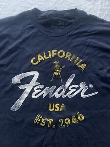 FENDER California USA EST. 1946 M Graphic T SHIRT Skeleton Playing Guitar NWT