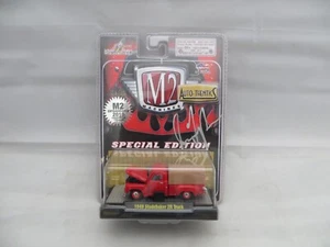 M2 Machines 1949 Studebaker 2R Truck M2 2010 Extravaganza 1 of 156 Signed - Picture 1 of 1