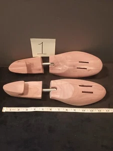 Cedar Shoe Form Insert Saver Trees Stretcher Full Split Toe  XL per pair - Picture 1 of 8