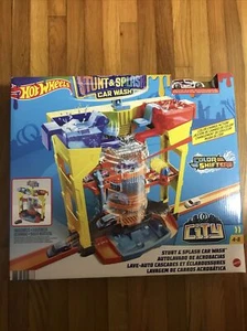 Hot Wheels - Stunt&Splash Car Wash - Color Shifters Car Included - BRAND NEW!!! - Picture 1 of 2