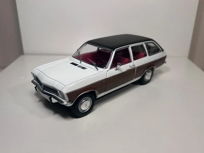 Opel Ascona A Station Wagon - 1:24 - Immagine 1 di 4