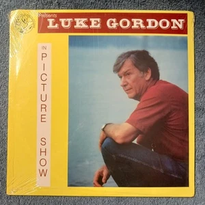 World Artists Productions Presents Luke Gordon in Picture Show (WAP5001) Sealed - Imagen 1 de 2