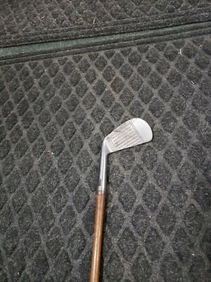 Juego simétrico de palos de golf de eje de nogal americano S5 hierro H169 Foto 1 de 4