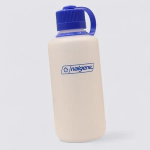 Nalgene 16 OZ. Narrow Mouth Ultralite Water Bottle - Picture 1 of 5