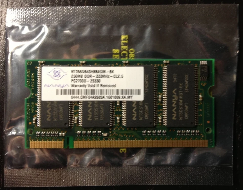 Nanya 256 MB DDR333 Mhz PC2700 SO-DIMM - NT256D64SH8BAGM-6K - Image 1 of 2