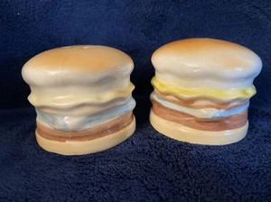 Vintage Ceramic Cheeseburger Salt and Pepper Shakers - Picture 1 of 4