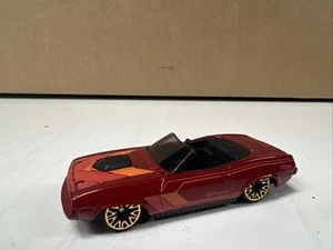 Hot Wheels 1970 Plymouth Barracuda Cabrio Cabrio Weinrot HW Automobile '70 - Foto 1 di 7