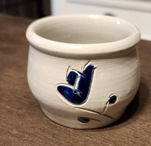 Williamsburg Salzglasur Keramik Topf blau beige Tulpe Mini Knospe Vase 2,75 Zoll hoch - Bild 1 von 4