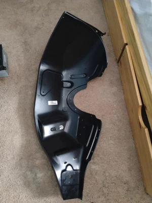 Guardabarros interior del lado izquierdo del conductor - Dodge Ram 1500 1994-2002 Foto 1 de 4