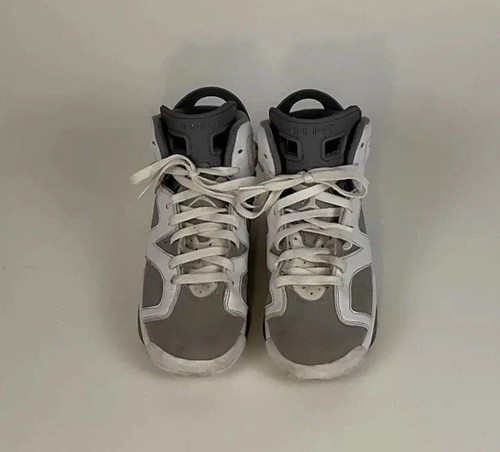 Taglia 5.5Y Jordan 6 Retro Low Cool Grigio
