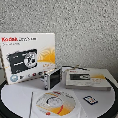 Digitalkamera Kodak EasyShare M863  8,2 Megapixel in silber TOP 2GB SD - Bild 1 von 4