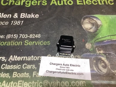 Chevy 1970, Oldsmobile, Buick, Cadillac 1119515 0F Delco Remy regulador de voltaje Foto 1 de 4