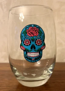 Copa de Vino Día de Muertos Calavera Azul Día de los Muertos Azul Rosa Sin Vapor 5" - Imagen 1 de 11