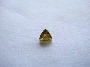 Yellow Tourmaline Trillion Cut Gemstone 3 mm x 3 mm 0.15 carat Gem Natural Stone - Picture 1 of 3