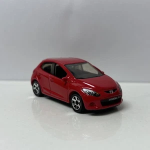 2008 08 Mazda 2 Collectible 1/64 Scale Diecast Diorama Model - Picture 1 of 4
