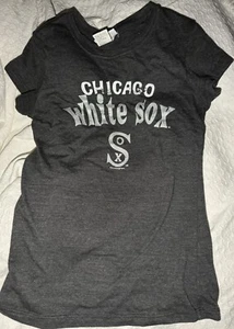 Chicago White SoX Shirt Womens Small Ladies Short Sleeve Shirt Vintage Logo - Picture 1 of 4