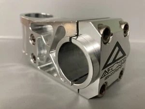 Vintage Azonic Shorty Threadless Stem CNC 1-1/8” 25.4mm Clamp ~ 80mm Length MTB - Picture 1 of 15