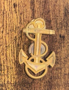 VINTAGE US NAVY Metal Gold-Coloured Anchor Button - Picture 1 of 3