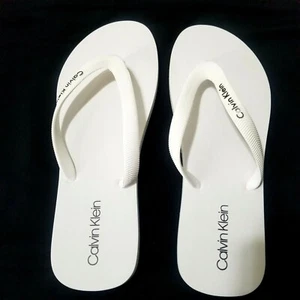 Calvin Klein Women's Dawni Minimal Logo Flip Flop Sandal White 9 M - Picture 1 of 3