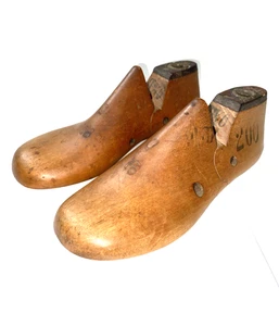 Coppia di stampi in legno per calzolaio per bambini vintage ~ n. 200 Taglia 9 1/2 D ~ Impero ? - Foto 1 di 9