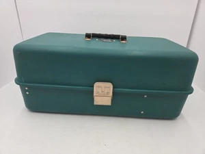 Scatola porta attrezzi da pesca vintage plastica UMCO 204U verde 3 vassoi alluminio 18"X 9" - Foto 1 di 24
