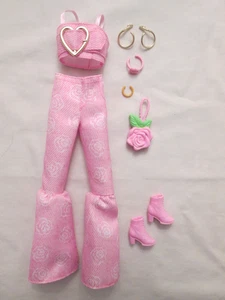 Barbie Deluxe Style # 12 vestito alto 2025 rosa rosa borsa fondo a campana pantaloni scarpa - Foto 1 di 4