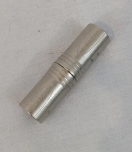 Neutrik Adattatore da XLRM a XLRM non cablato (NA3MM-UV) - Foto 1 di 4
