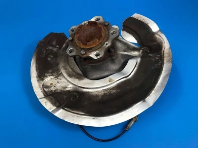 15-19 BMW F80 F82 F83 M3 M4 FRONT RIGHT PASSENGER SPIDLE KNUCKLE HUB OEM 43K - Image 1 of 4