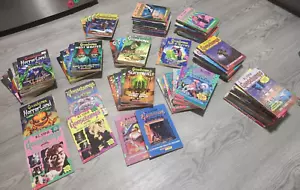 MEGA Goosebumps Original Lot Plus Many Extras See Description 82 Books R.L Stine - Foto 1 di 23