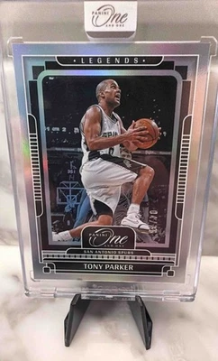 2024-25 帕尼尼篮球 One 和托尼·帕克传奇 /75 #175 圣安东尼奥马刺队 — 第 1/2 张图片