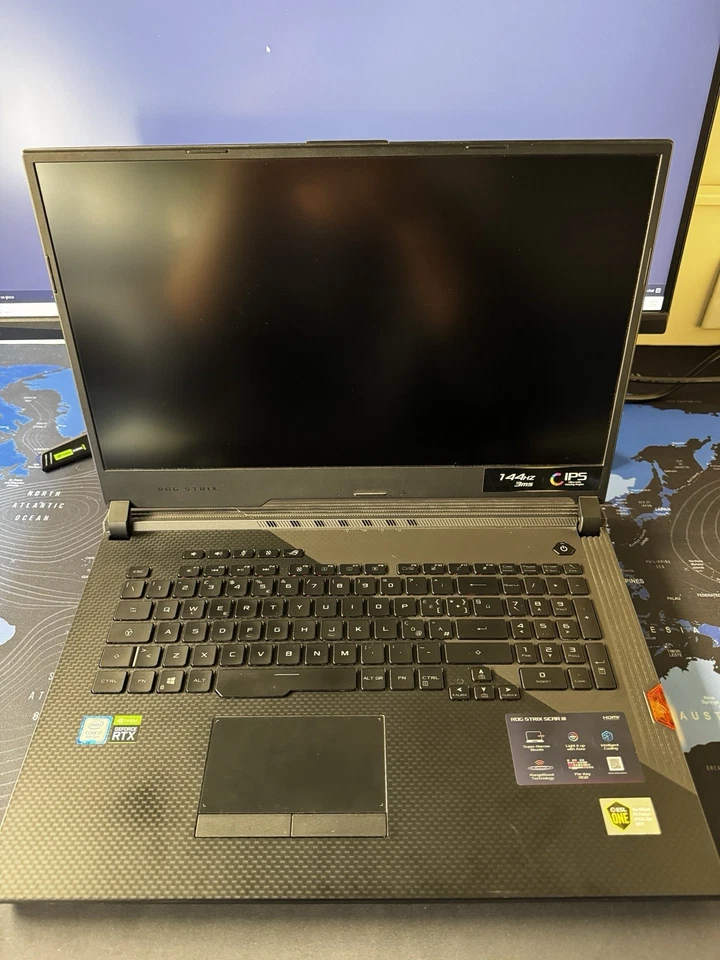 Asus ROG Strix Scar III, RTX 2070, i7-9750H, 32GB, 144HZ 1TB NVME Gaming (G731GW - Immagine 1 di 4