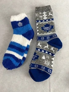 Toronto Maple Leafs Ugly Christmas Sweater Crew & Qtr Fuzzy Medium Socks 2 Pairs - Picture 1 of 2