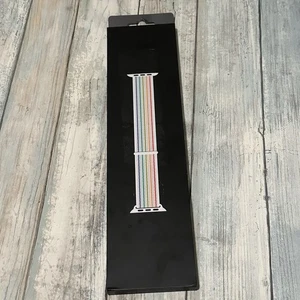 Apple Watch - Bracelet boucle sport Nike édition Pride 40 mm - Neuf dans sa boîte - Photo 1 sur 3