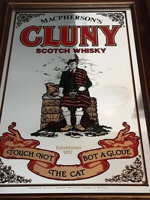 Placa espelhada vintage MACPHERSON'S CLUNY SCOTCH WHISKEY 86 PROVA Mancave - Imagem 1 de 4