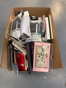 Brand new assorted phone cases - Photo 1 sur 3