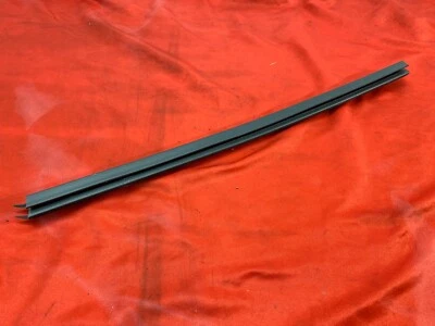 12-19 BMW F30 Serie 3 M3 Panel de puerta interior trasero Ventana Resistente a la intemperie Sello OEM✅ Foto 1 de 4