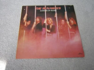 The Runaways ,queen of noise 12" Album ,vinyl records,1977 - Picture 1 of 2