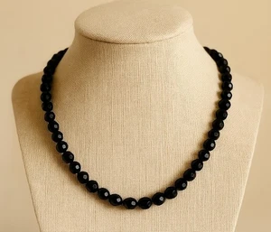 πΏ Vintage Style - Black Faceted Glass Bead Necklace β 56cm Continuous Strand - Picture 1 of 13