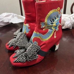 Red Candy Embroidered Dragon Boots W/Rhinestone Bows Size: EU 37/US 6.5 - Picture 1 of 18