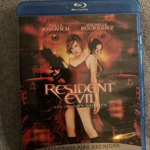 Resident Evil Blu-Ray Movie (2002) - Picture 1 of 1