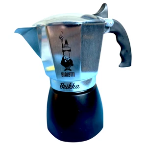 Bialetti Nuova Brikka 2 Tazze 2023 | Moka Caffetteria Caffè Espresso 0007327 - Foto 1 di 9