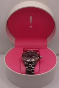 ISAAC MIZRAHI LIVE! Ceramic Quartz Analog Women's Watch Black Dial New Battery - Picture 1 of 5