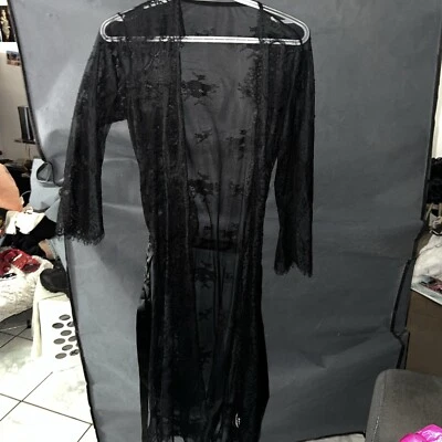 Bata de encaje Shirley of Hollywood. Manga larga., hasta la rodilla. Negro S Foto 1 de 4