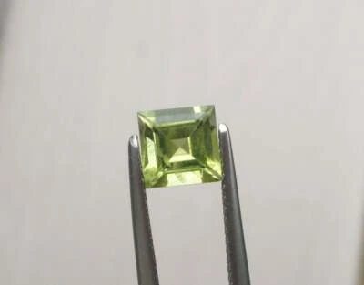 Peridot Square Loose Faceted Natural Gem 6mm - Image 1 of 4