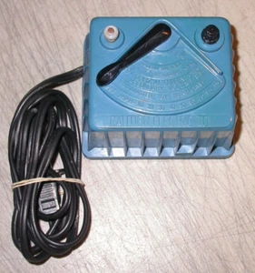 Lionel Transformer Type 4150 50 watt AC WORKS TESTED Direction Control Free Ship - Picture 1 of 2