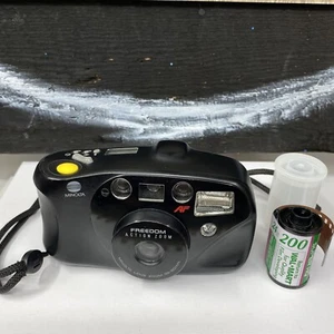VINTAGE Minolta Freedom Action Zoom AF Point & Shoot 35mm Film Camera Tested - Picture 1 of 8
